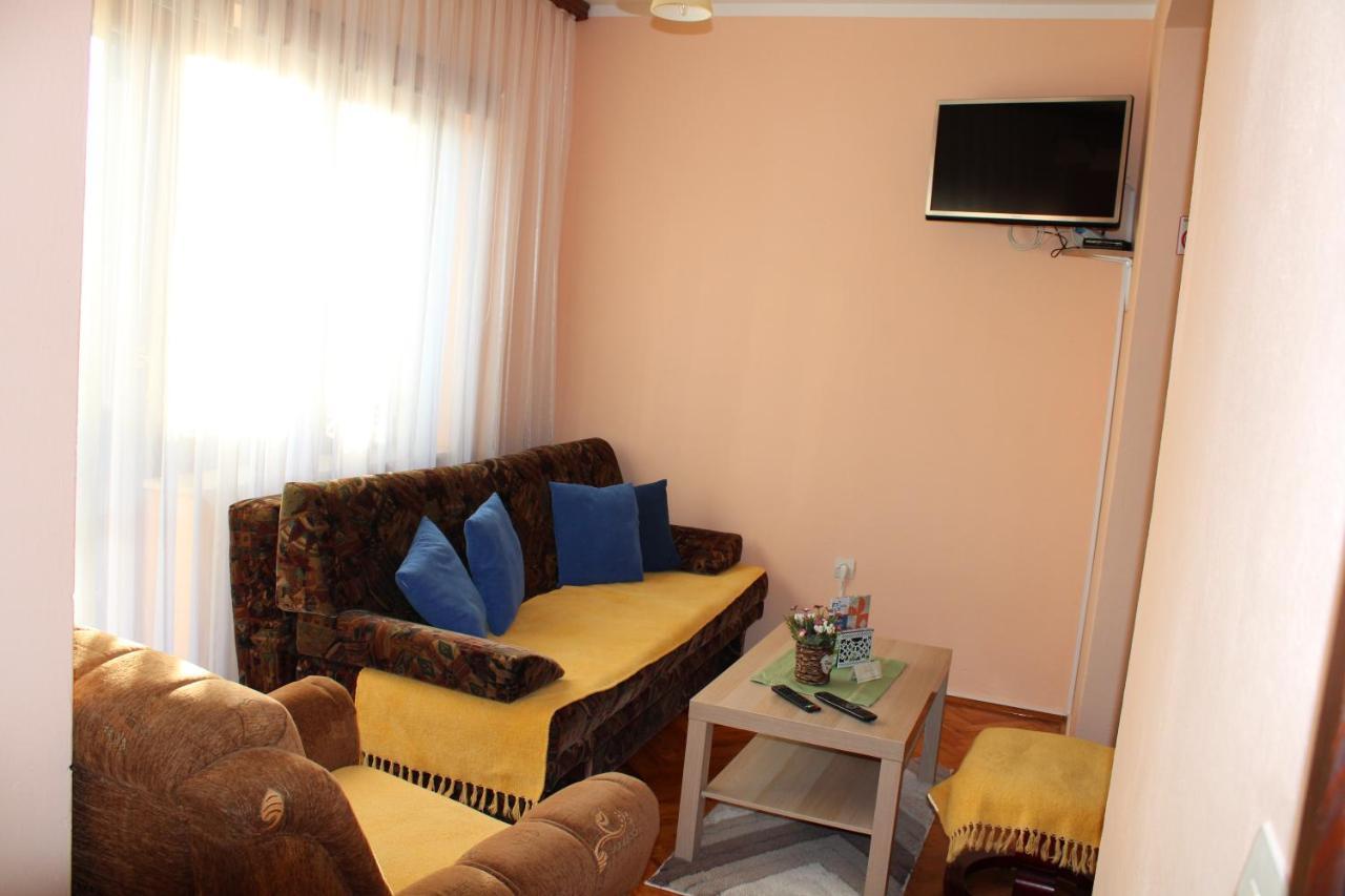 Studio Apartment Ivona & Tin Slunj Exterior photo