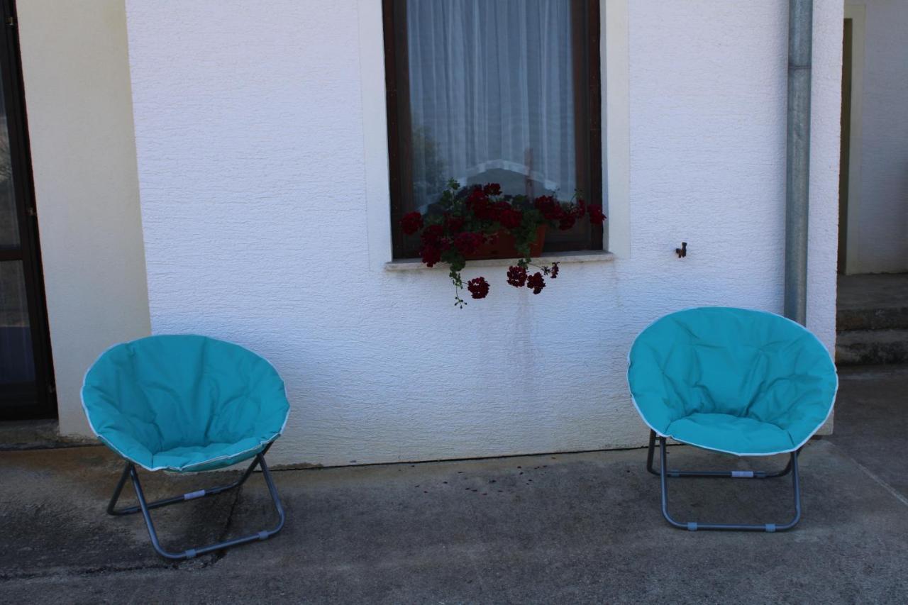 Studio Apartment Ivona & Tin Slunj Exterior photo