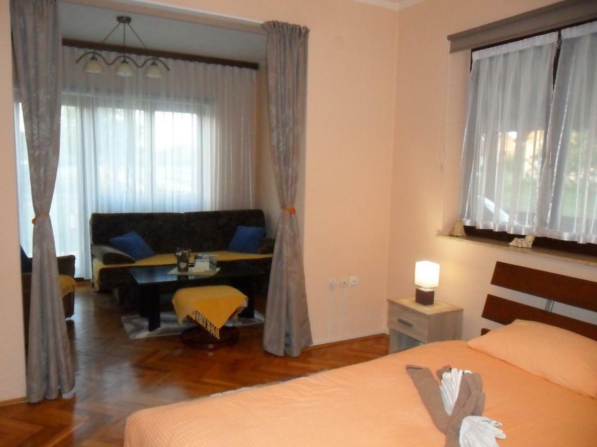Studio Apartment Ivona & Tin Slunj Exterior photo
