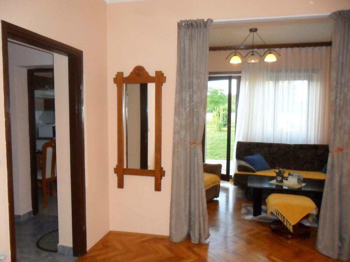 Studio Apartment Ivona & Tin Slunj Exterior photo